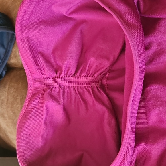 Fashion Forms halter top - Picture 5 of 7